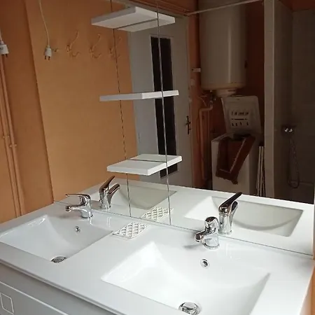 度假居 Les Chenes. *